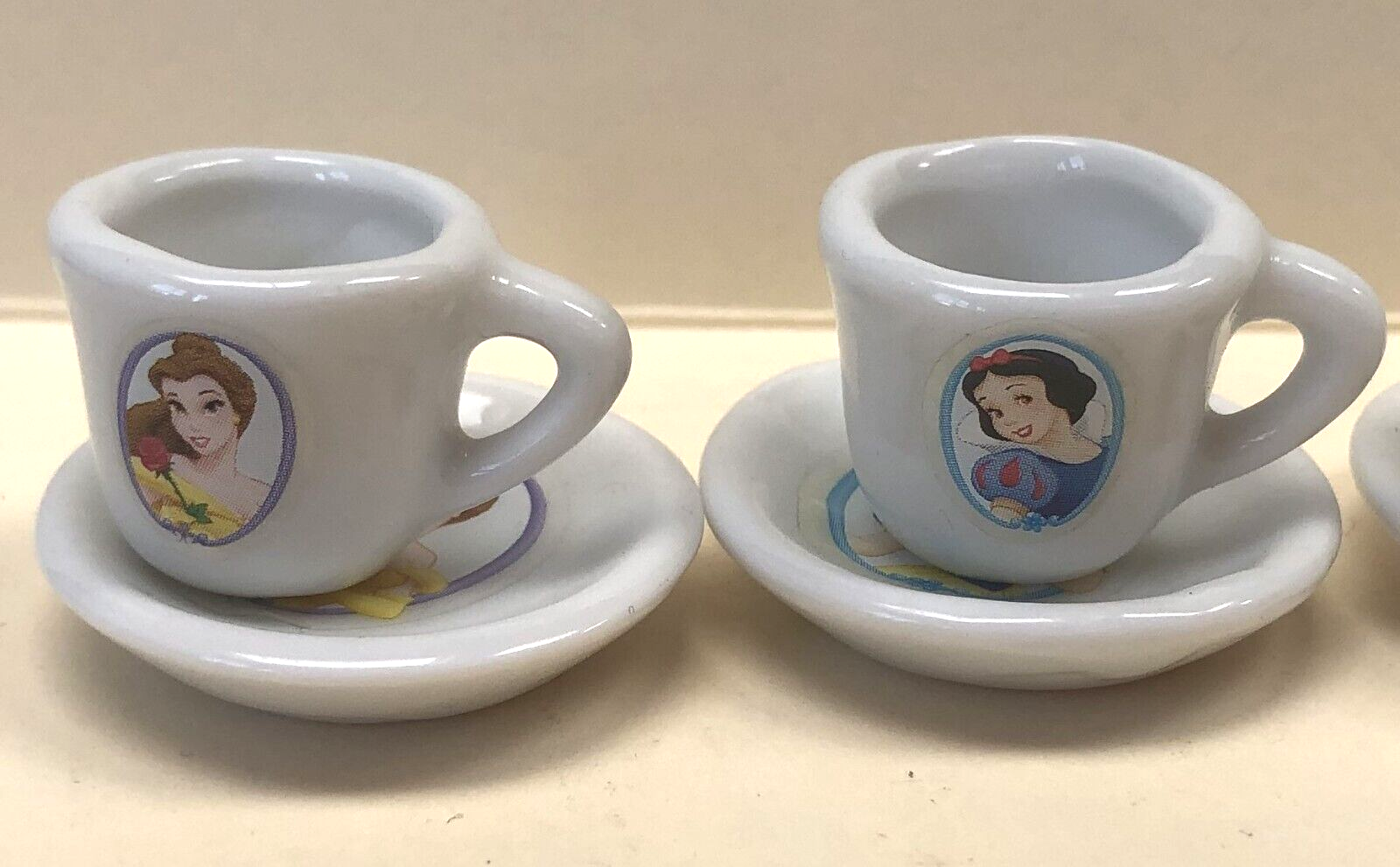 DISNEY PRINCESS 10PC MINI PORCELAIN TEA SET BELLE,SNOW WHITE,AURORA