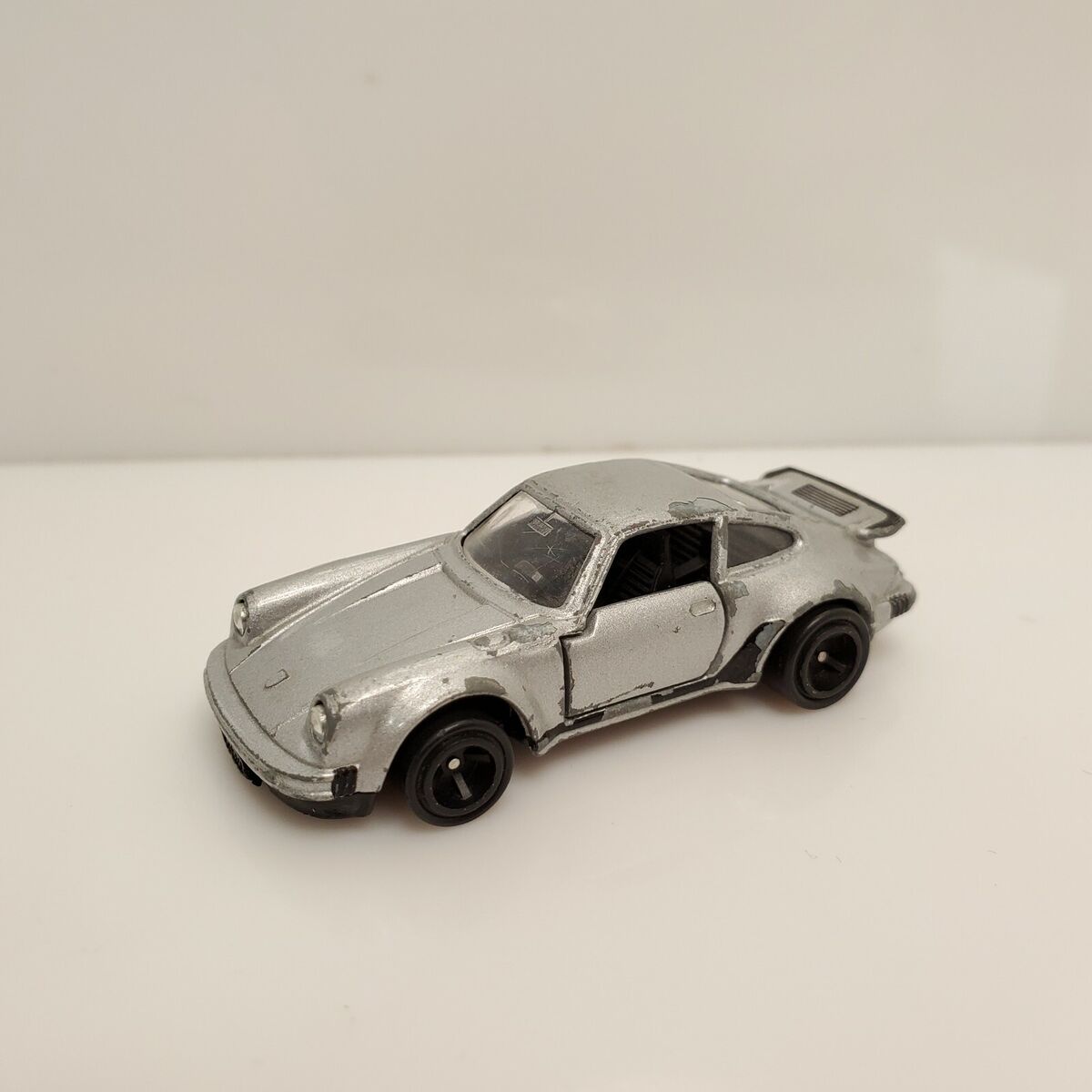 Takara Tomy Tomica Porsche 930 Turbo Silver F1 Japan HTF | eBay Takara Tomy Tomica Porsche 930 Turbo Silver F1 Japan HTF | eBay