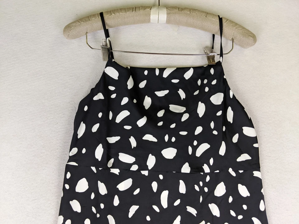 Vestido para mujer Old Navy talla PS estampado blanco y negro Foto 4 de 4