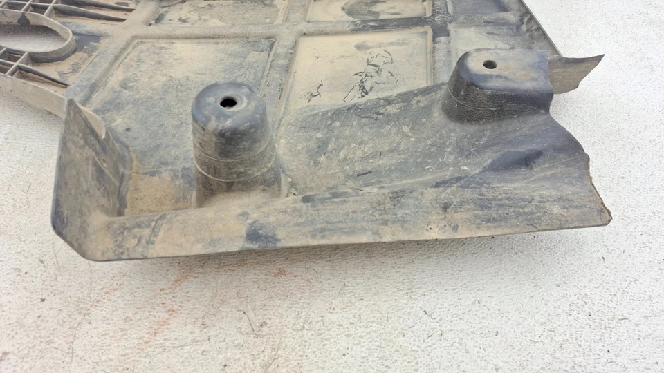 2013-2016 FORD FUSION REAR RIGHT PASSENGER UNDER BODY SPLASH SHIELD GUARD OEM - Image 2 of 4