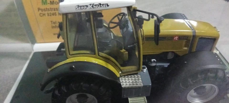 FM MODEL 1:32 - Trattore RIGITRAC SKH 120 - Immagine 4 di 4