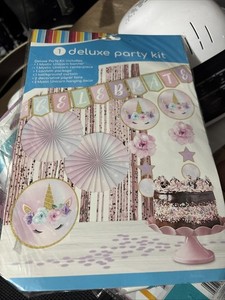 Unicorn Party New Deluxe -1 package x Celebrate Unicorn 🦄