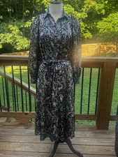 Ann Taylor Button Up Paisley And Floral Long Sleeve Dress Size 6