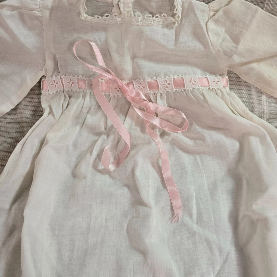 Vestido de bautizo vintage para bebé recién nacida ~ cinta rosa ~ encaje Foto 4 de 4
