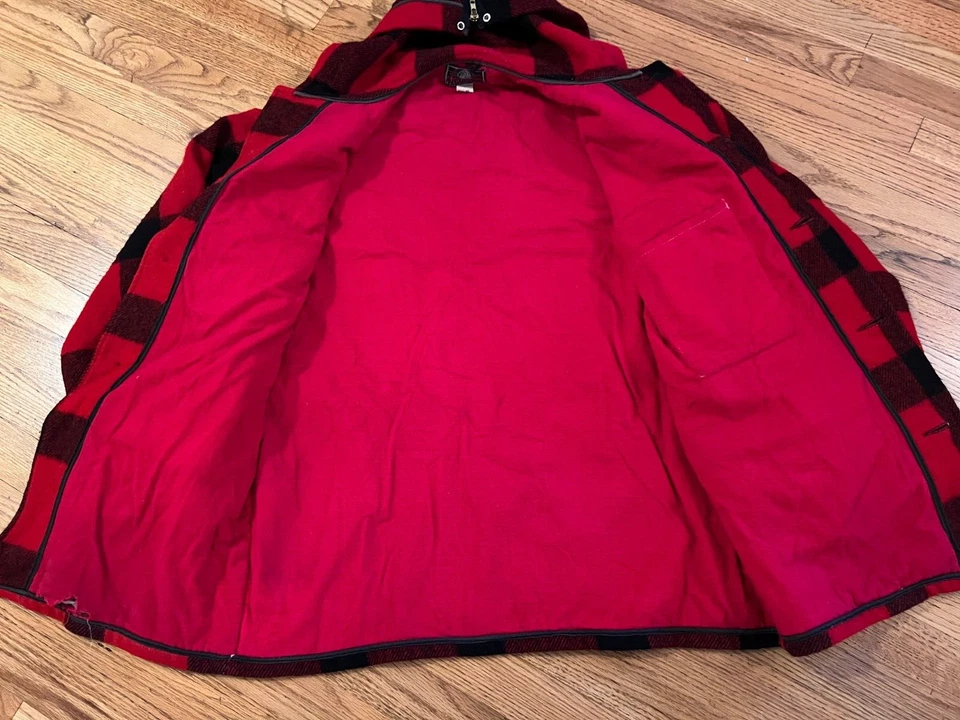 VTG 1960s-70s Johnson Woolen Mills Buffalo Plaid Hooded Wool Hunting Jacket 40 - Image 4 of 4