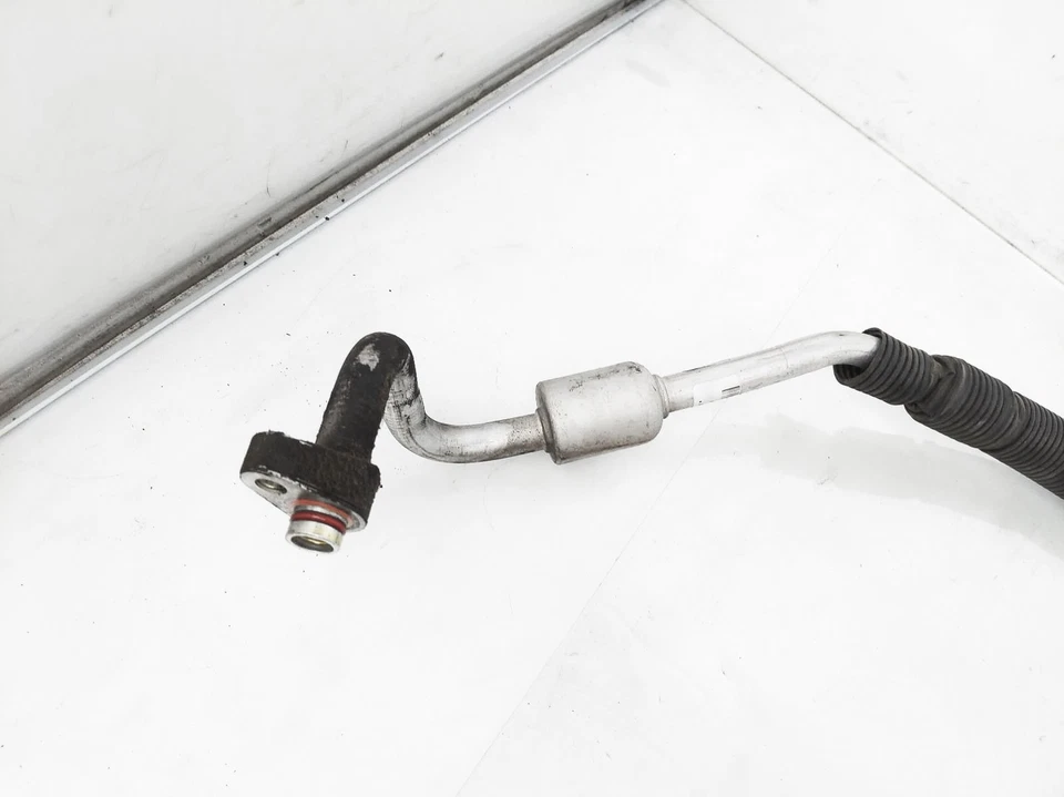 Всасывающий шланг 2010-2012 Ford Flex A/C Aa8Z-19867-B - Изображение 2 из 4