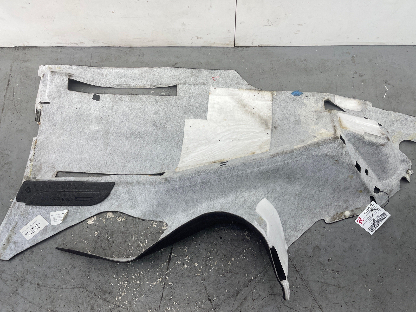 2020-2023 MCLAREN GT FRONT LEFT BLACK CARPET FLOOR OEM 2021 2022