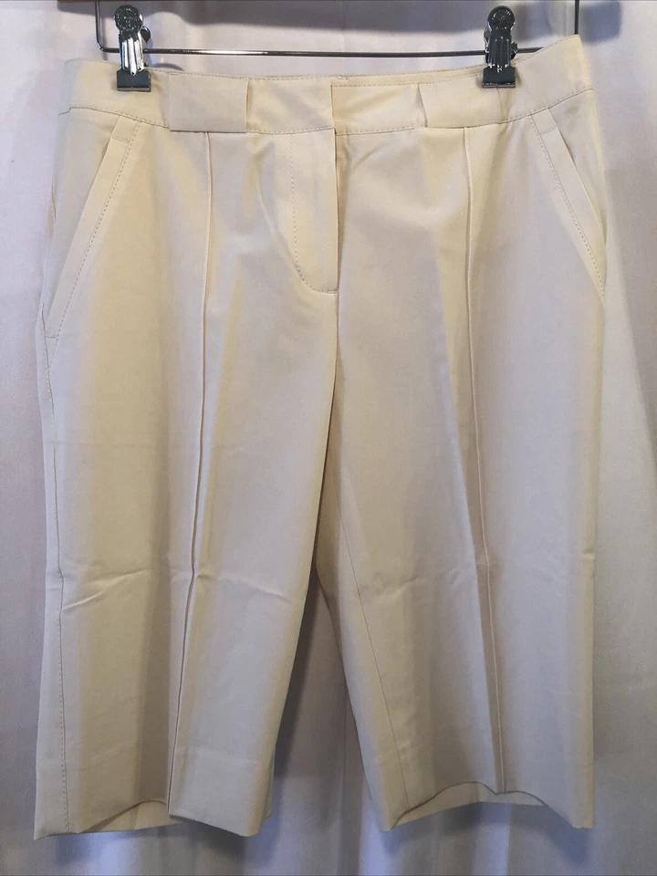 Cutter & Buck 2 NWT Women Bermuda Shorts Khaki Light Tan Size 2 - Image 2 of 4