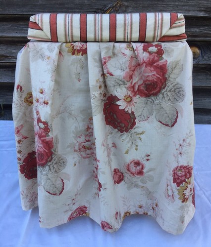 Vanity Bench Stool Pleated Skirt Country Cottage Farmhouse White Red Floral - Picture 3 of 11
