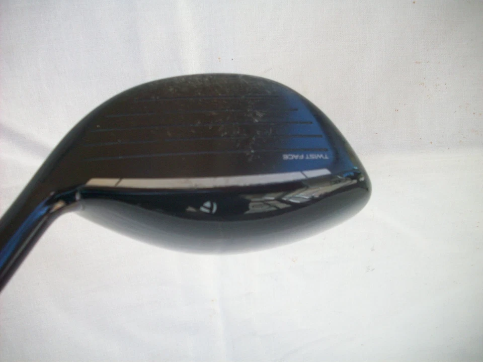 TAYLORMADE Qi10 5/18* RH FWY VENTUS BLUE TR 6-R 64gm FUJIKURA - Image 2 of 4