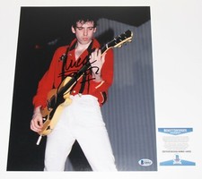 MICK JONES THE CLASH BAND SIGNED 11X14 PHOTO BECKETT COA GUITARIST GORILLAZ