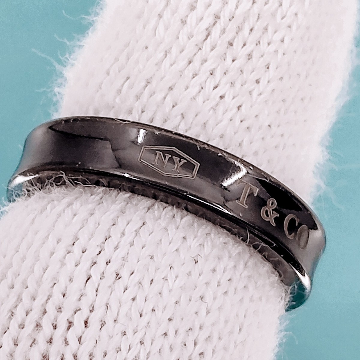 Tiffany & Co.　ブラックチタン　1837ナローバー　ユニセックス Tiffany & Co. ブラックチタン 1837ナローバー ユニセックス Tiffany