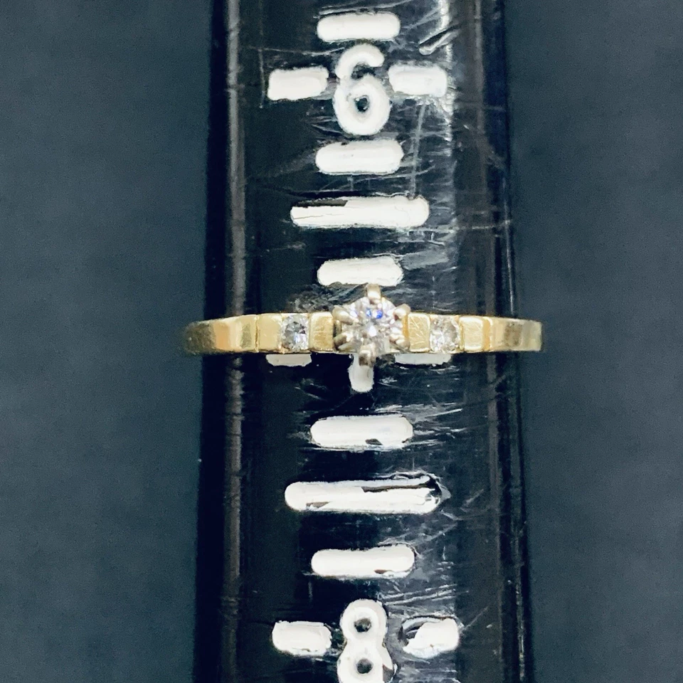 0.10 Ct 14k Yellow Gold Round Cut Diamond Engagement Wedding Ring Band Size 7 2g - Image 3 of 4