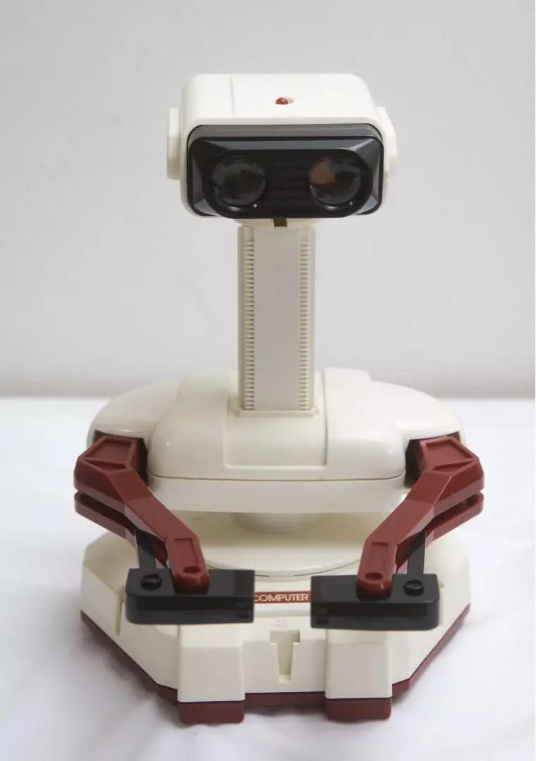 Nintendo NES R.O.B. Rob the Robot Robotic Operating Buddy PREOWNED No Box