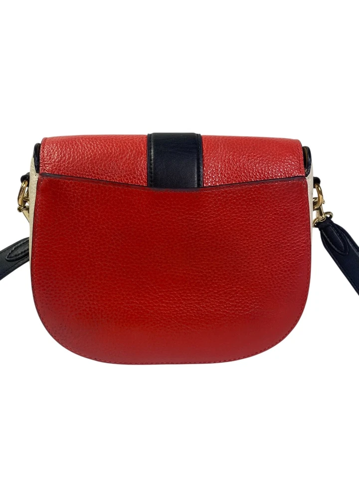 Bolso Coach Georgie Saddle Bloques de Color Guijarro/Cuero Liso Bandolera Rojo Negro Foto 3 de 4