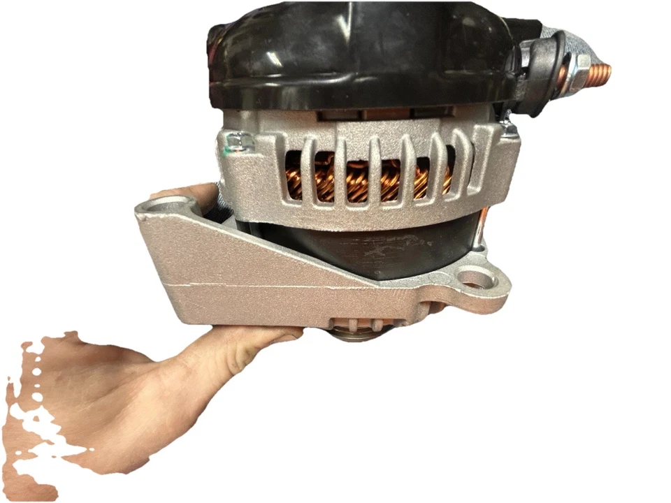 Novo alternador para Chevy Silverado/GMC Sierra 1500/2500HD/3500HD 14-19 5.3/6.6L - Imagem 3 de 4