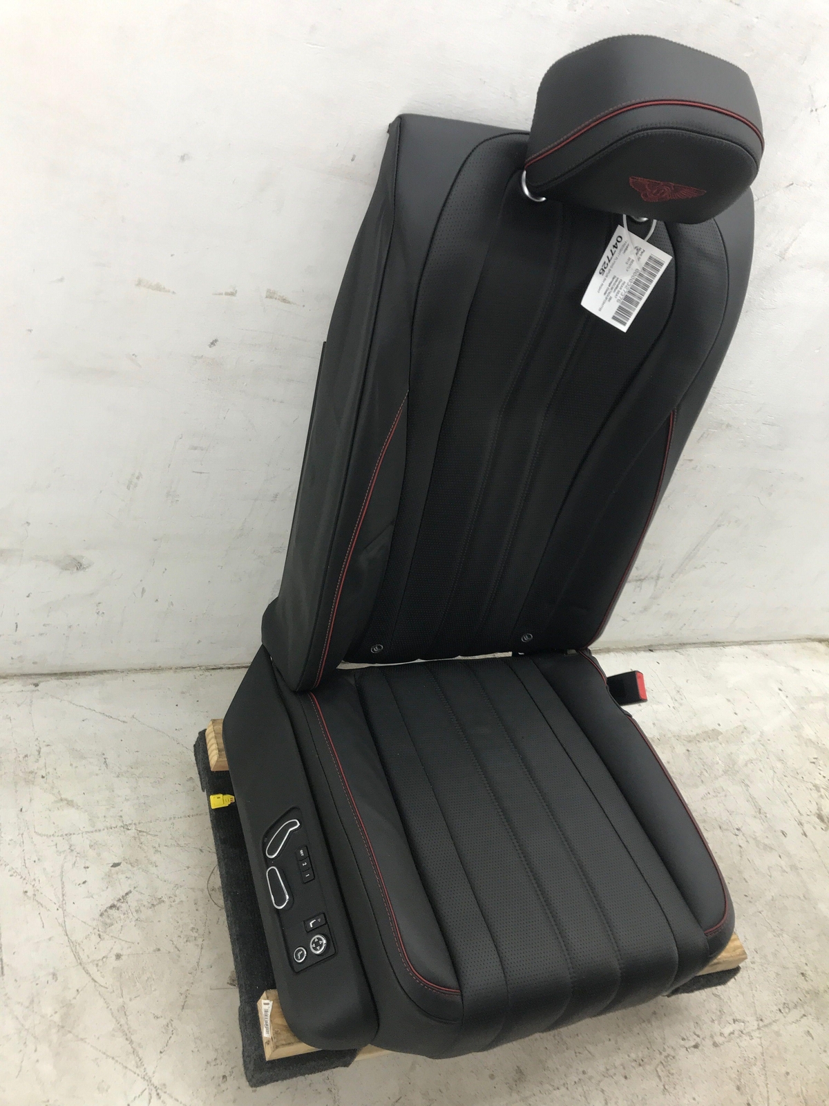 2013 - 2019 BENTLEY FLYING SPUR RIGHT REAR SEAT W/ SWITCH *SEATBELT INDENT* OEM