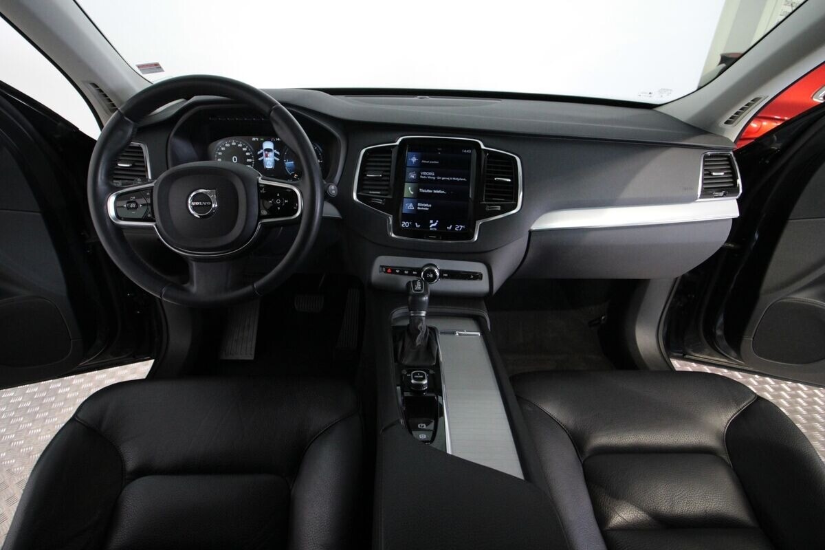 Volvo XC90 2,0 D5 225 Momentum aut. AWD Van