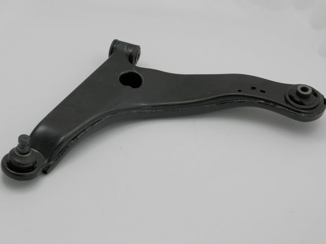 Lower Front Control Arm Left Mitsubishi Grandis 2003-