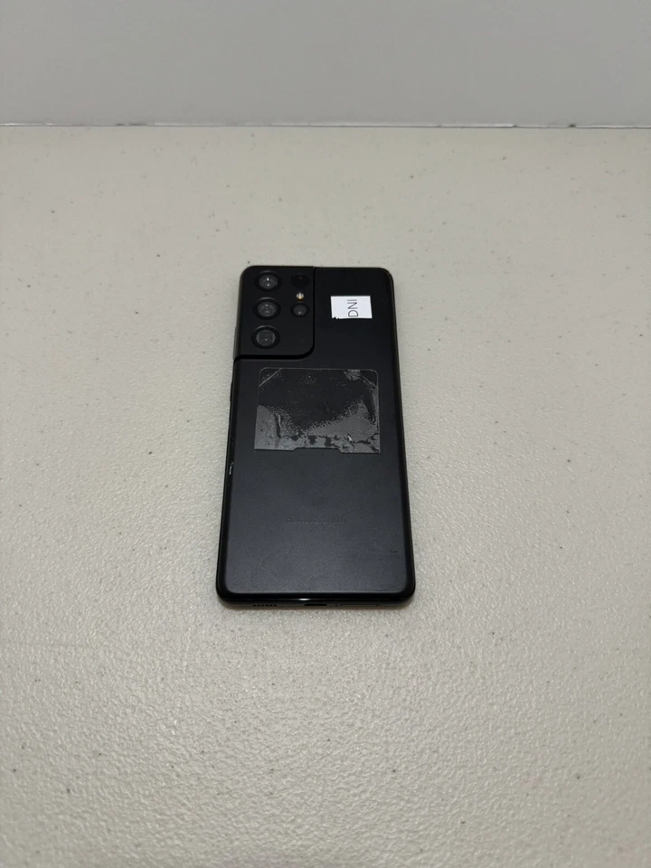 Teléfono con pantalla ficticia Galaxy S21 Ultra 5G - Samsung. Accesorio perfecto para películas, etc. Foto 2 de 2