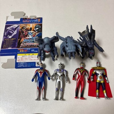 Ultraman Sofubi Michi Complete Set of 7 Figures - Cosmos VS Justice Final Battle
