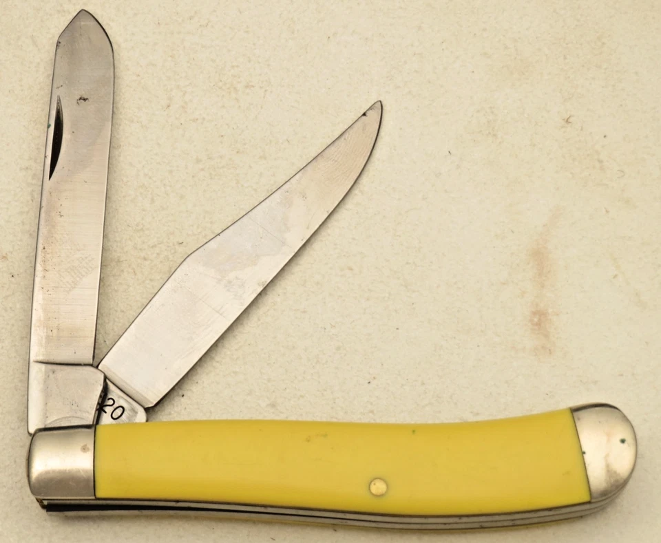 Faca de caçador vintage feita nos EUA COLONIAL KNIFE CO - OLD CUTLER - Alças amarelas - Imagem 3 de 4