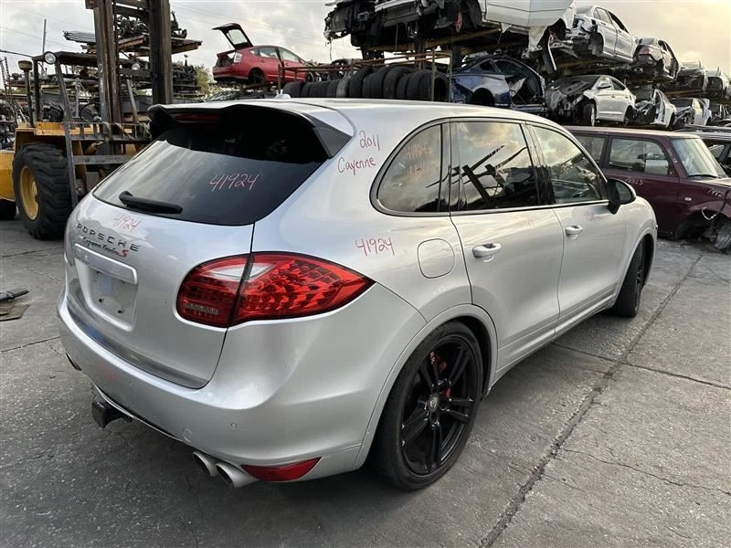 Turbo/supercargador de pasajeros 4,8 L VIN C compatible con 08-18 PORSCHE CAYENNE 1076089 Foto 3 de 4