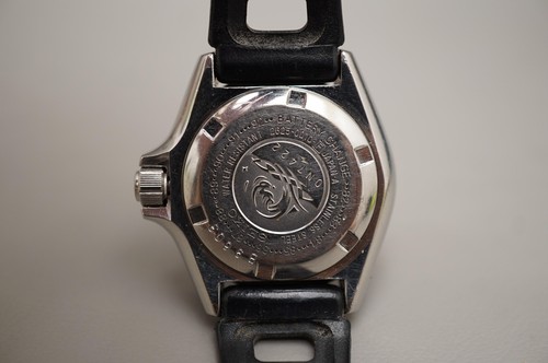 Vintage 1980 Seiko 2625-0010 Midsize 33mm Black Dial Diver Quartz Watch - Picture 13 of 15