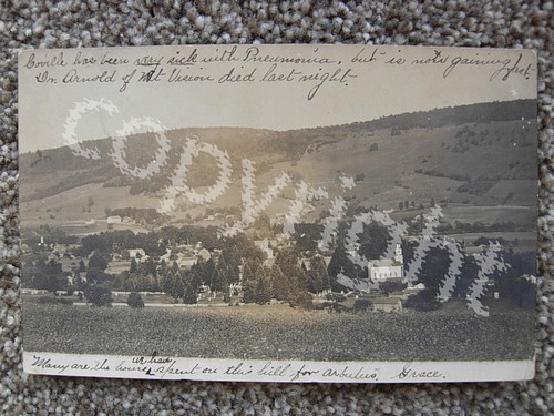 RPPC-LAURENS NY-VOGELPERSPEKTIVE-KIRCHE-HÄUSER-OTSEGO COUNTY-NEW YORK-ECHTFOTO