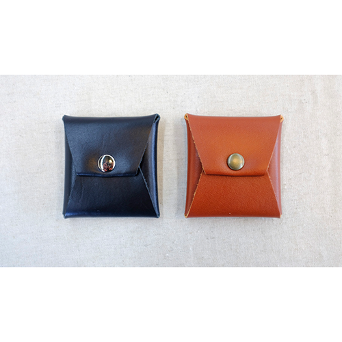 Square Coin Case (Brown Leather) by Gentle Magic - Foto 2 di 4