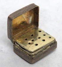 RARE ANTIQUE EUROPEAN SILVER CIRCA 18th CENTURY MINI VINAIGRETTE