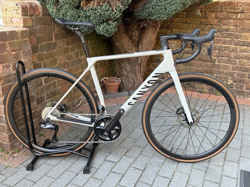 Canyon Endurace CF SL 8 Ultegra di2 Carbon Road Bike. Size : Medium