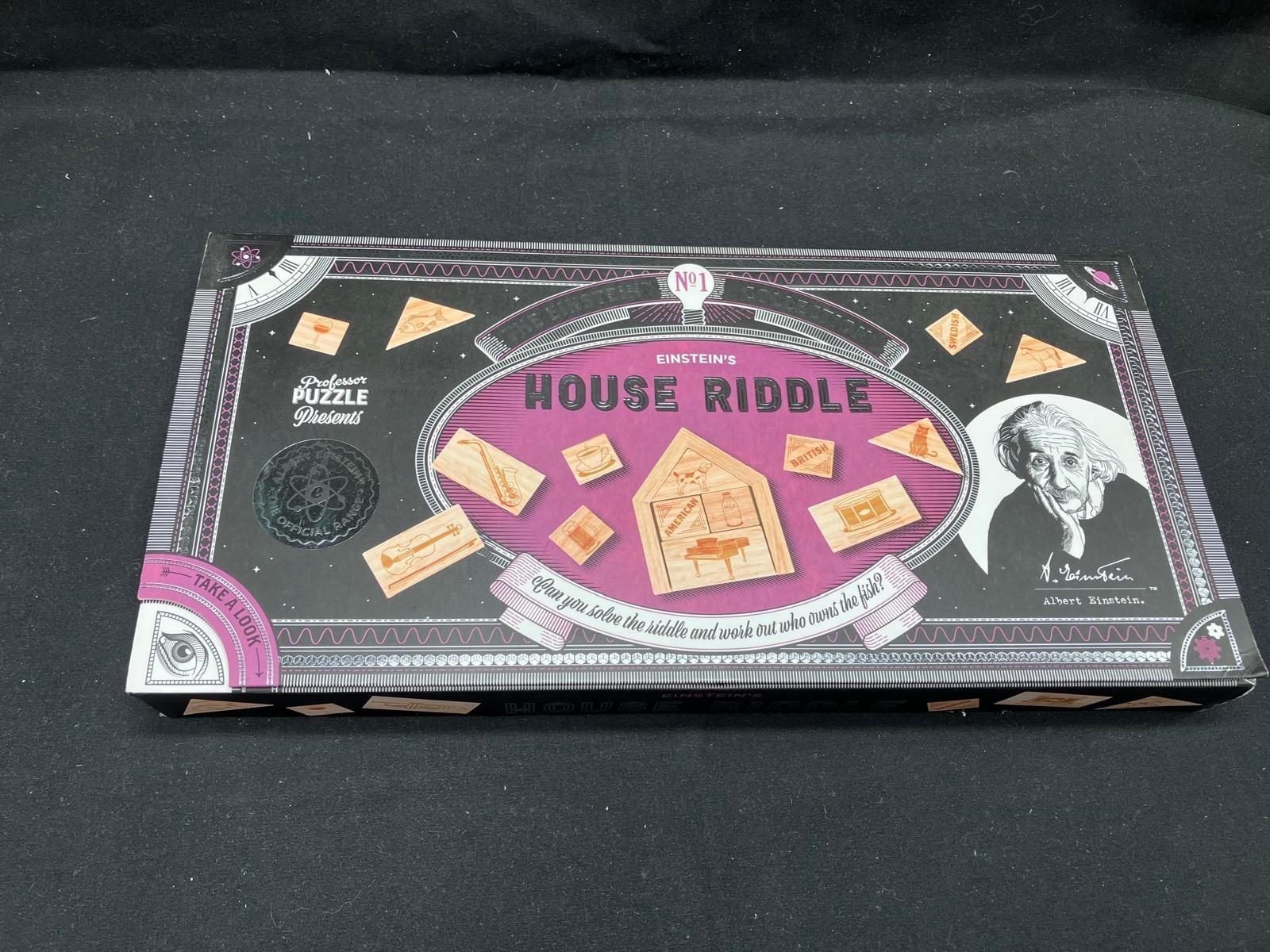 Einstein's House Riddle game. Excellent condition.