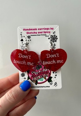 Rote Glitzer Don t Touch Me Herz Ohrringe - Handarbeit Harz Alt Schmuck. Alt