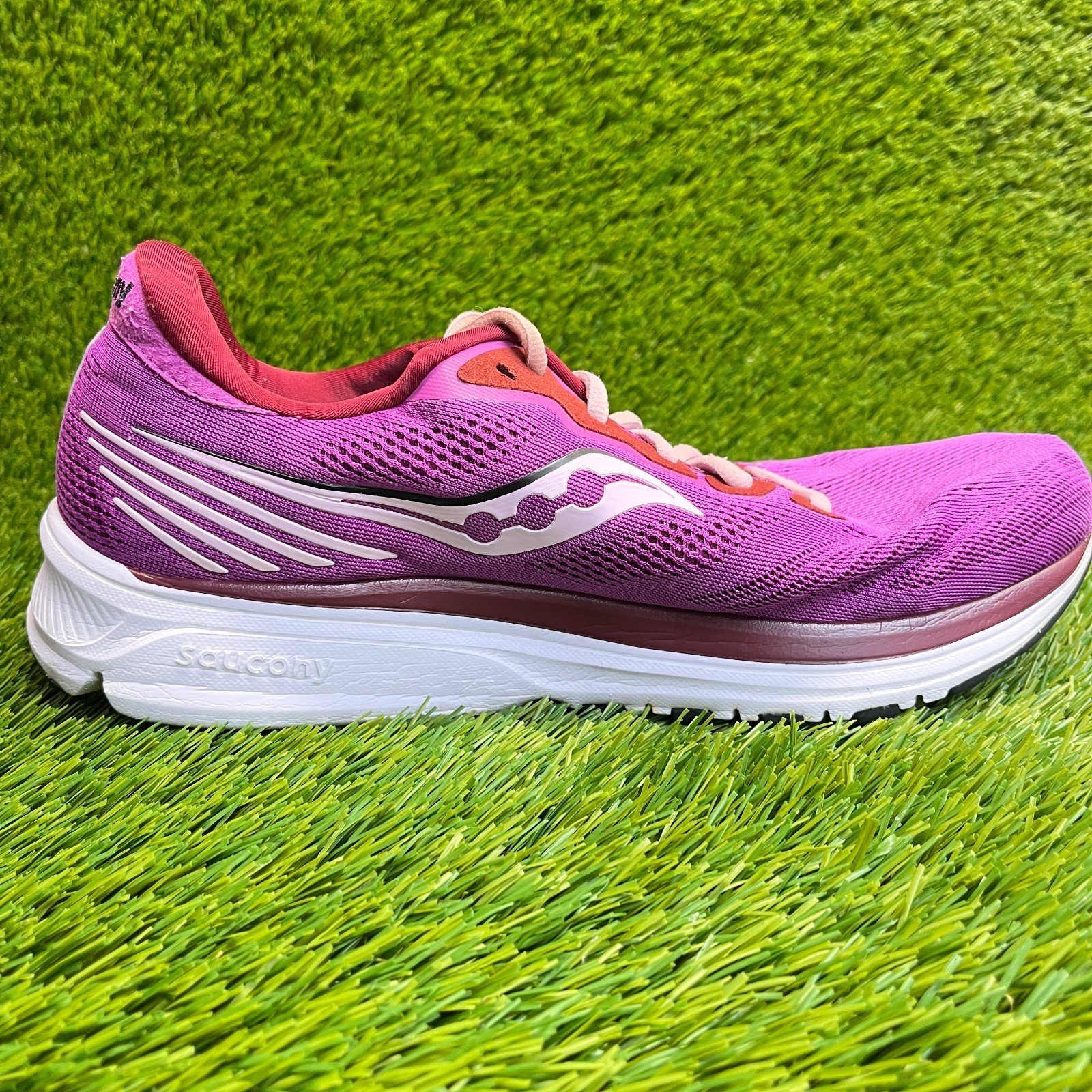 Saucony Ride 14 Womens Size 10.5 Purple White Athletic Running Shoes Sneakers thumbnail 4