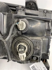 Used Left Headlight Assembly fits: 2015 Honda Pilot Left Grade C