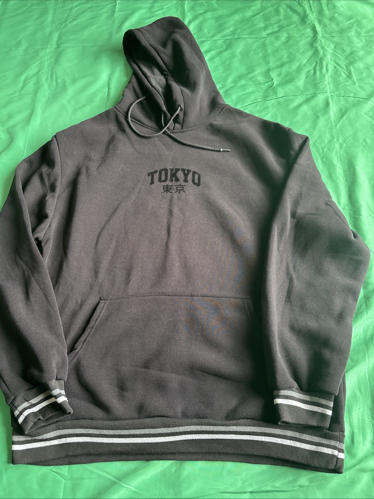 Picture 1 of 18