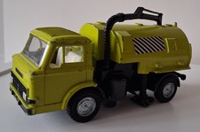 Dinky Toys 449 Johnston Road Sweeper - Fair Used Condition.