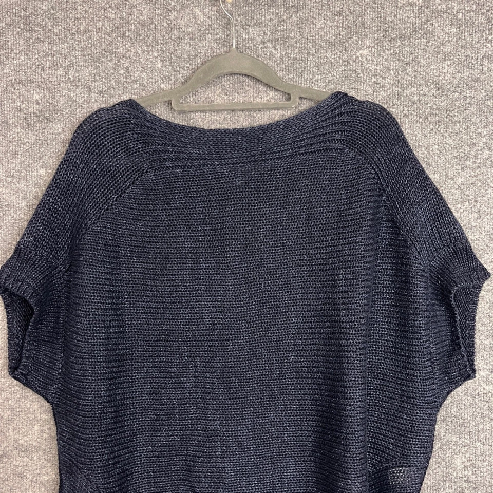 Suéter informal Vince para mujer mediano azul marino tejido de lino cuello barco Foto 3 de 4
