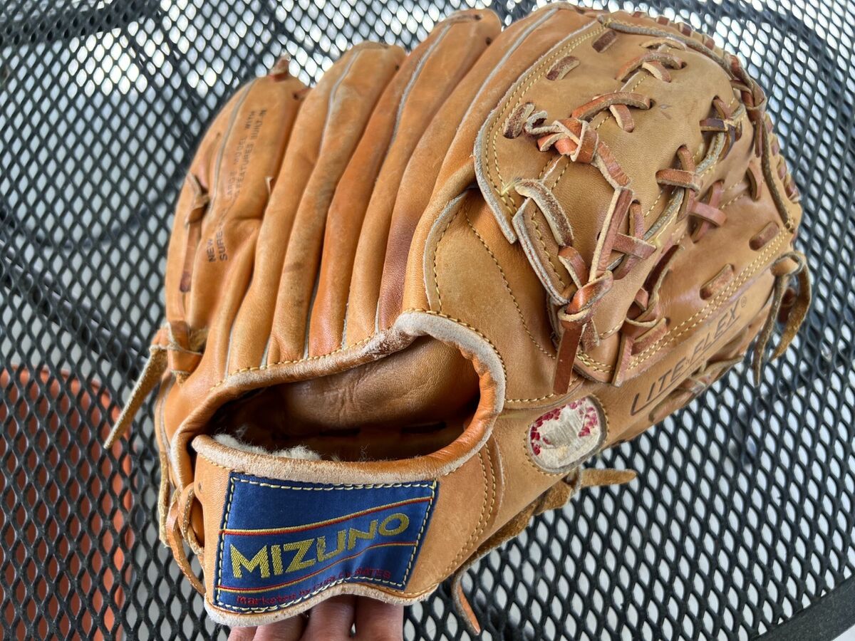 Mizuno GPT-5 World Win Professional Model Baseball Glove Mizuno GPT-5 World Win Professional Model Baseball Glove