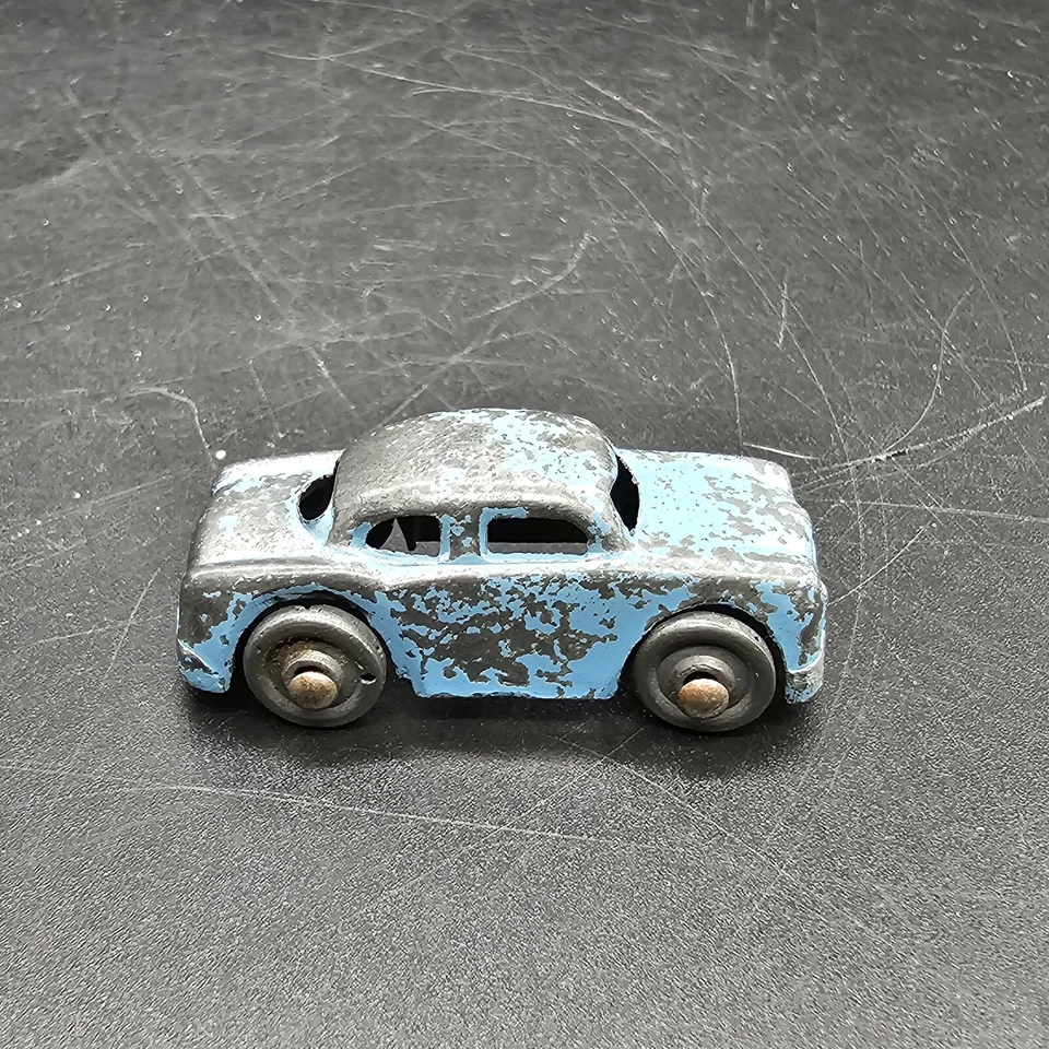 Barclay Vehicle Lot Packard Dump Trucks - Image 3 of 4