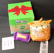 Disney Parks Munchlings Festive Fare Holiday Plush - Pumbaa Salted Pretzel Bun