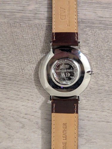 Orologio Daniel Wellington Classic Bristol nuovo con scatola mai indossato leggi bene - Foto 7 di 14