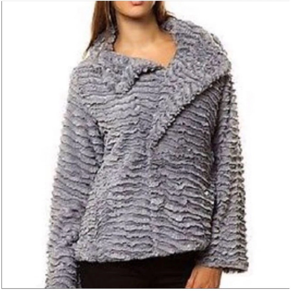 Patagonia Mujer Pelaje Medio Difuso Acogedor Gris Polar Piel Pullover Chaqueta a Presión Foto 2 de 4