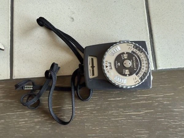 Legendäre 16mm Bolex H16 reflex Kamera mit Originaltasche - Bild 2 von 3