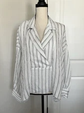 NWT Anthropologie Dylon Top Large