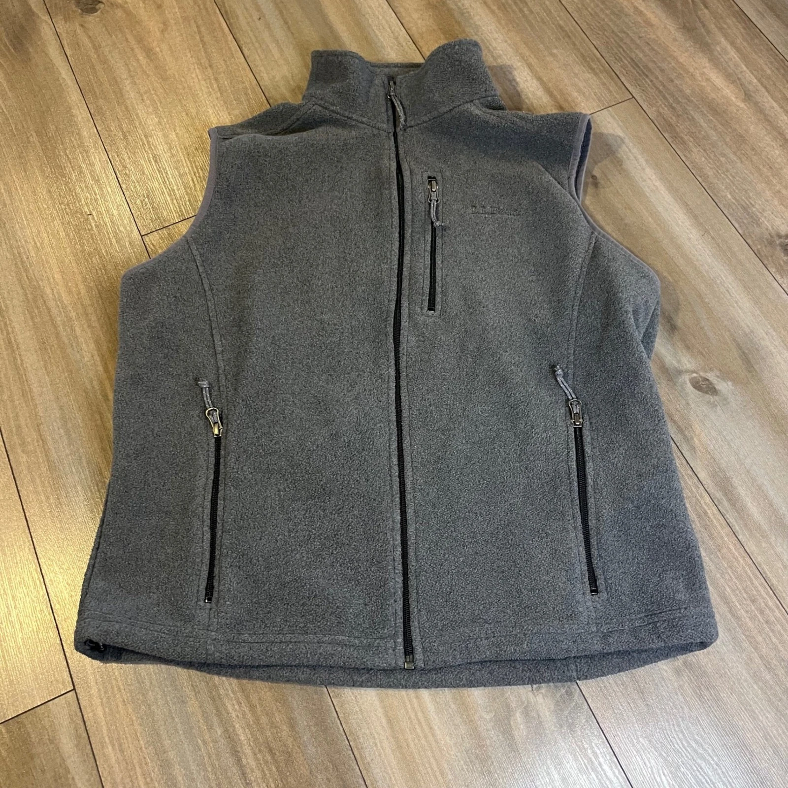 Mens L.L. Bean Fleece Vest Size M Regular Gray Full Zip Pockets Outdoor Casual