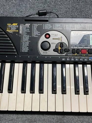 Yamaha Electronic Keyboard Piano PSR-79 LCD Display 49-Keys Built-in Speakers - 第 4/16 張圖片