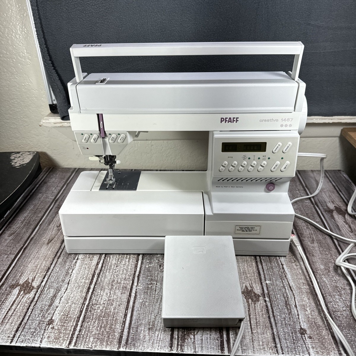 PFAFF Creative 1467 Sewing Machine W/ Pedal, Case | eBay