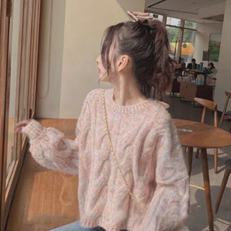 Knitted jumper